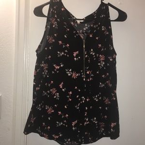 Women's floral top